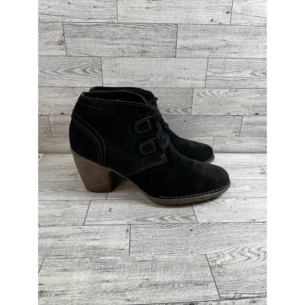Clarks Carleta Lyon Black Suede Ankle Booties Heels Shoes Women Size 9M - Picture 3 of 10